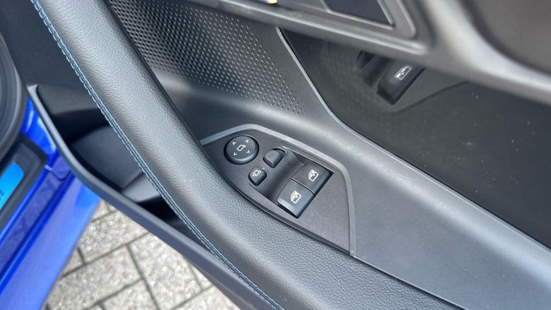 BMW 2 Series 220i M Sport 2dr Step Auto [Pro Pack] Petrol Coupe